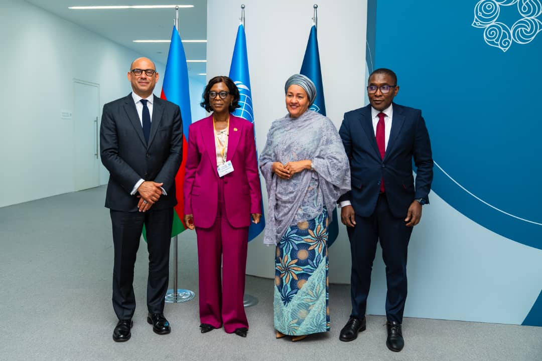 La Ministre, Secrétaire Exécutive de la CCBC, a échangé avec la Secrétaire Générale adjointe des Nations Unies et le Secrétaire Exécutive de la Convention Cadre des Nations Unies sur le changement climatique, à Azerbaïdjan